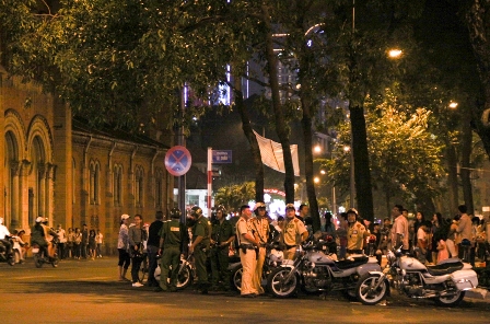 TP Hồ Chí Minh lung linh trong đêm Giáng sinh ảnh 8